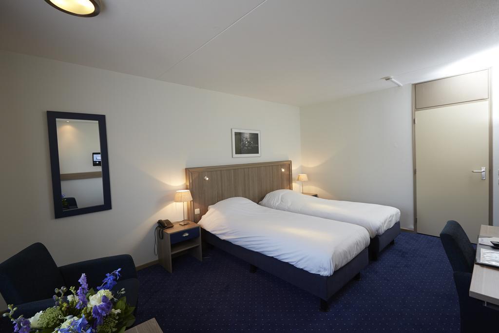 Hotel Zwartewater Zwartsluis Bilik gambar